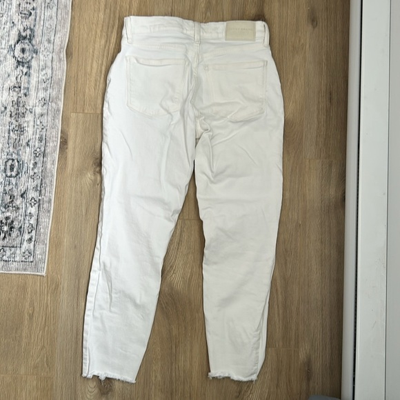 Lucky Brand White Denim 6/28 - Picture 4 of 5